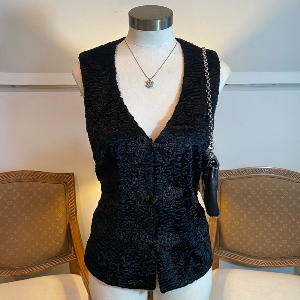 Vintage 90s Black Textured Astrakhan Faux Fur Vest, Women's Small